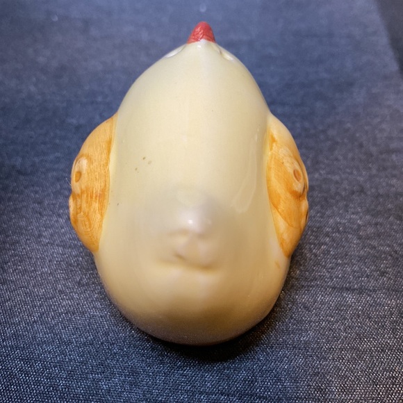 Cute Hen and Rooster Salt andPepper Shakers - Picture 7 of 15